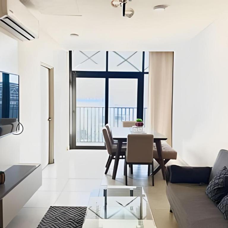 Centrico alojamiento para grupos/10px/wifi/parking - Family Room with Balcony - 4