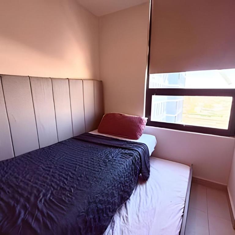 Centrico alojamiento para grupos/10px/wifi/parking - Family Room with Balcony - 5