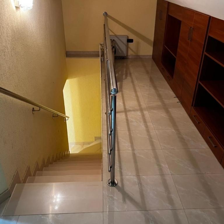 Penthouse Bečići Apartament - Three-Bedroom Apartment - 15