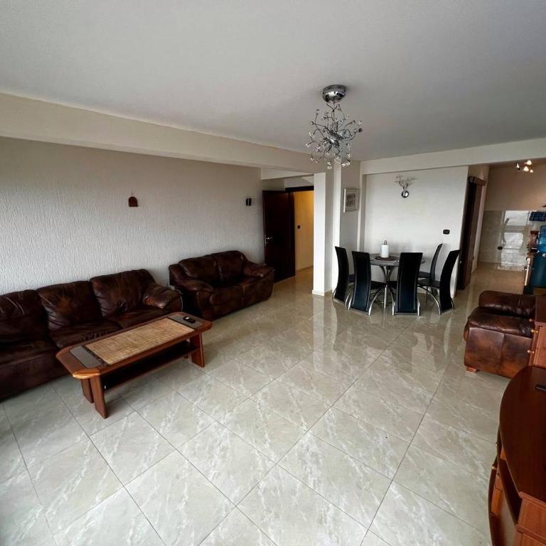 Penthouse Bečići Apartament - Three-Bedroom Apartment - 2
