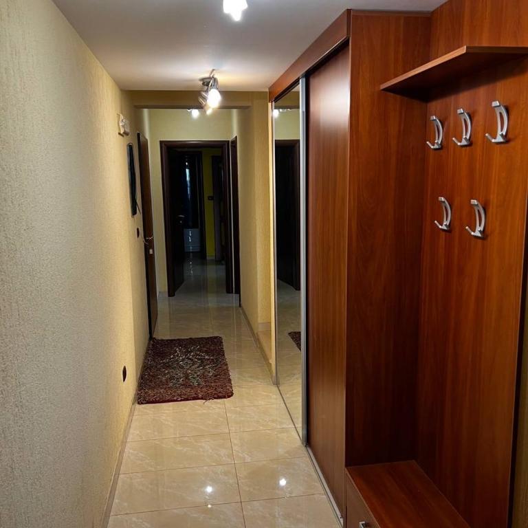 Penthouse Bečići Apartament - Three-Bedroom Apartment - 4