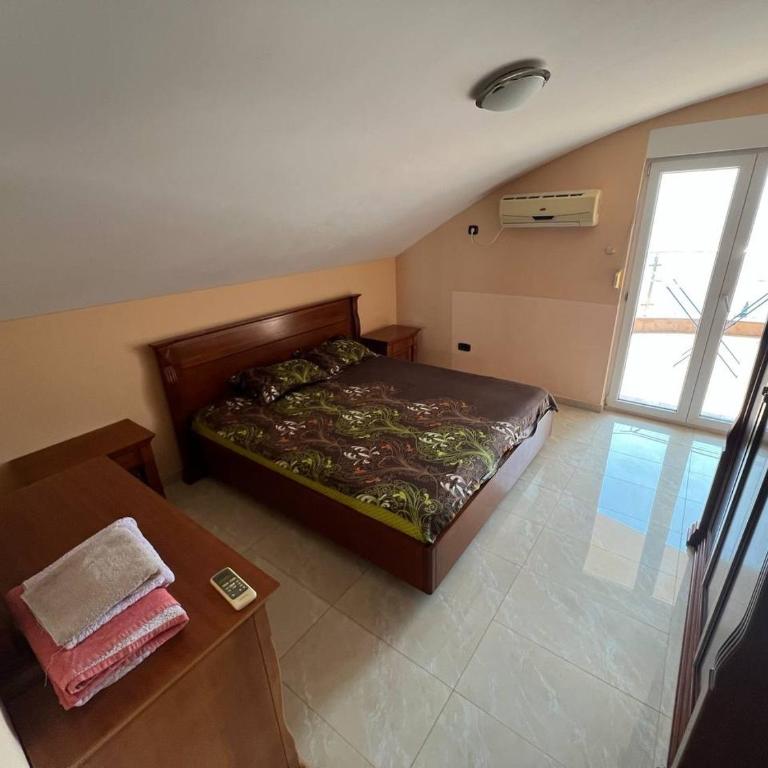 Penthouse Bečići Apartament - Three-Bedroom Apartment - 7