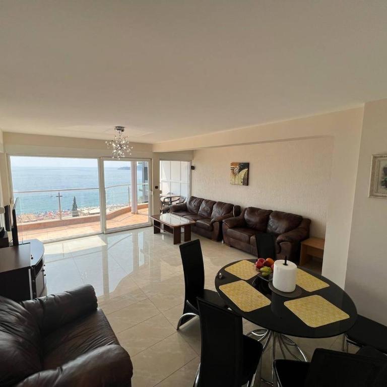 Penthouse Bečići Apartament - Three-Bedroom Apartment - 9