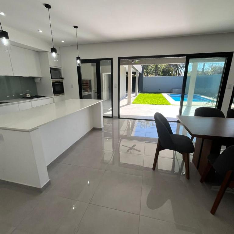 Casa Granadero Baigorria - Two-Bedroom Apartment - 7