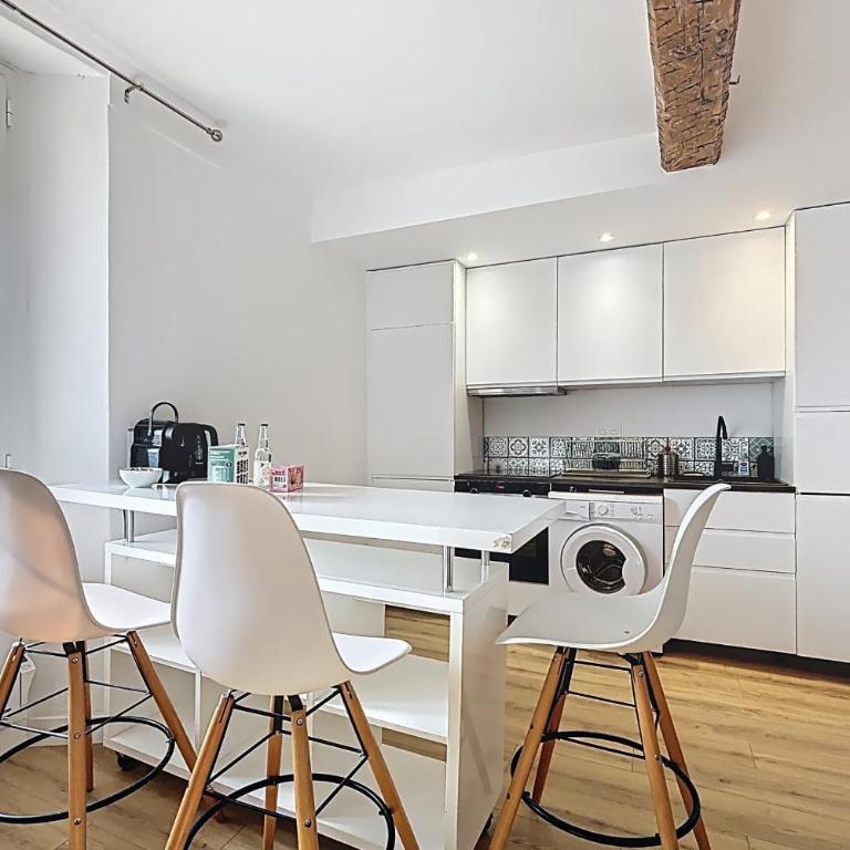 Joli 2 pièces calme & vue au coeur de Biot village - Appartement 1 Chambre avec Vue - 8