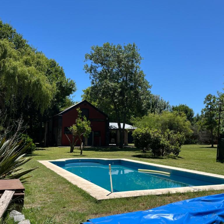 Casa quinta con pileta en City Bell - Arturo Seguí - Casa con 1 dormitorio - 4