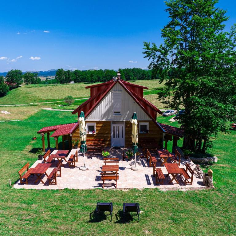 Apartments CENTER OF THE WORLD - Apartman sa Pogledom na Planinu - 5