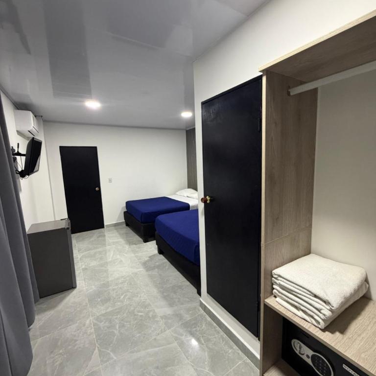 Bless Hotel - Quadruple Room - 3