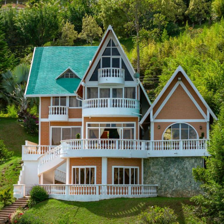 Villa frente al embalse - Villa - 23