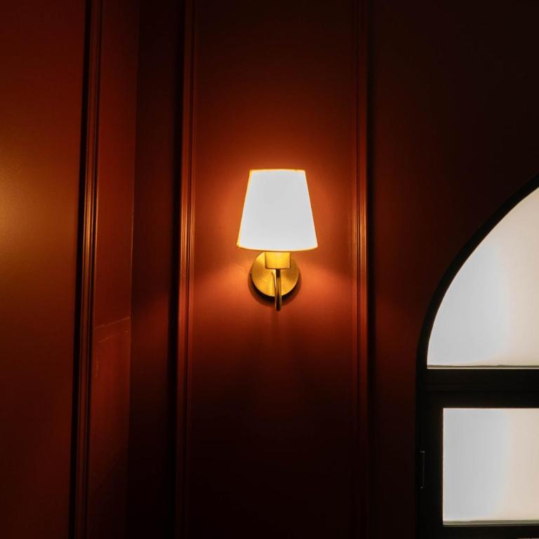 The Ruby Suite luxury room - Deluxe Studio - 12