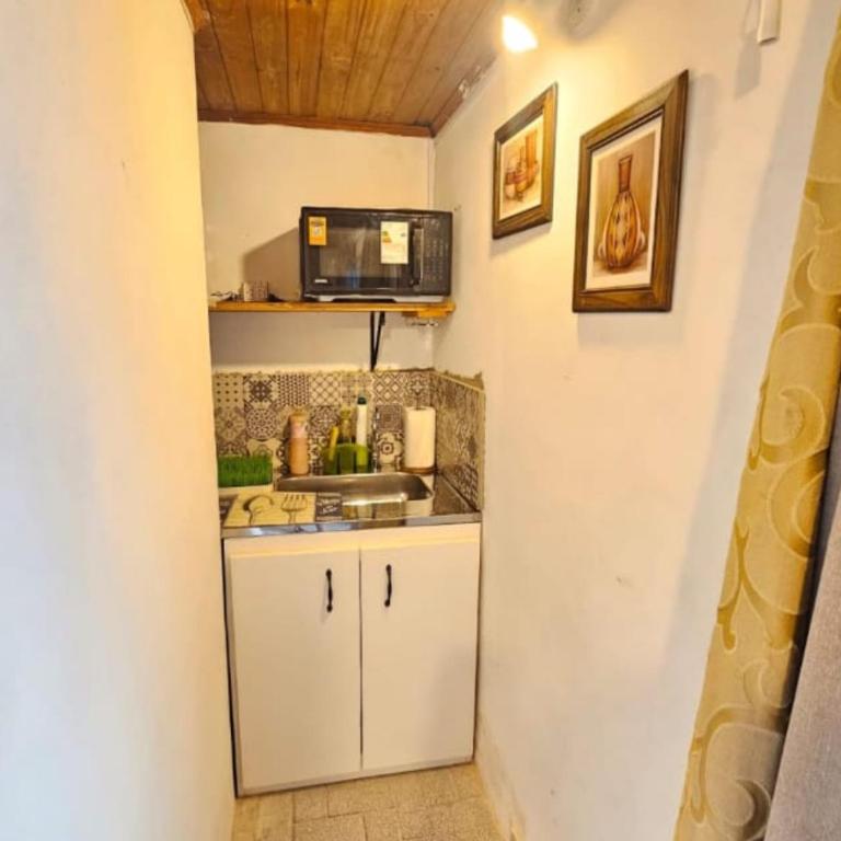 Departamento cómodo y renovado a pocas cuadras del parque mitre! - One-Bedroom Apartment - 6