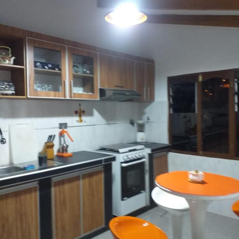 Convivial, confortable et tranquille 3 - Two-Bedroom Apartment - 23