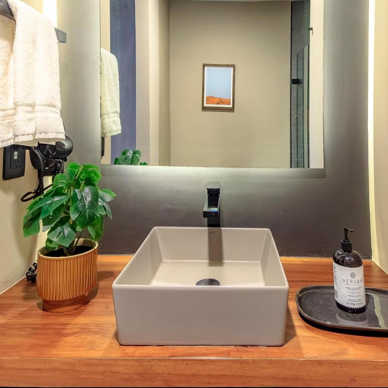 Atena Urban Living - Apartamento Deluxe de 1 dormitorio con vistas a la ciudad - 3