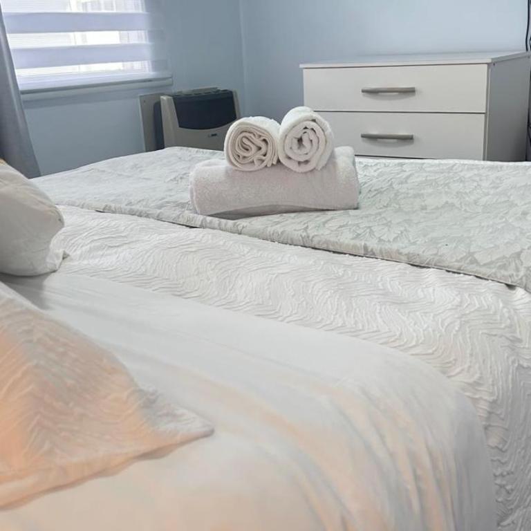 Hostal Like Home - Double Room with Private External Bathroom - 26