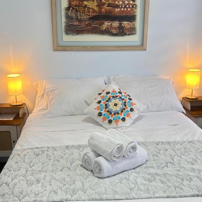 Hostal Like Home - Double Room with Private External Bathroom - 19