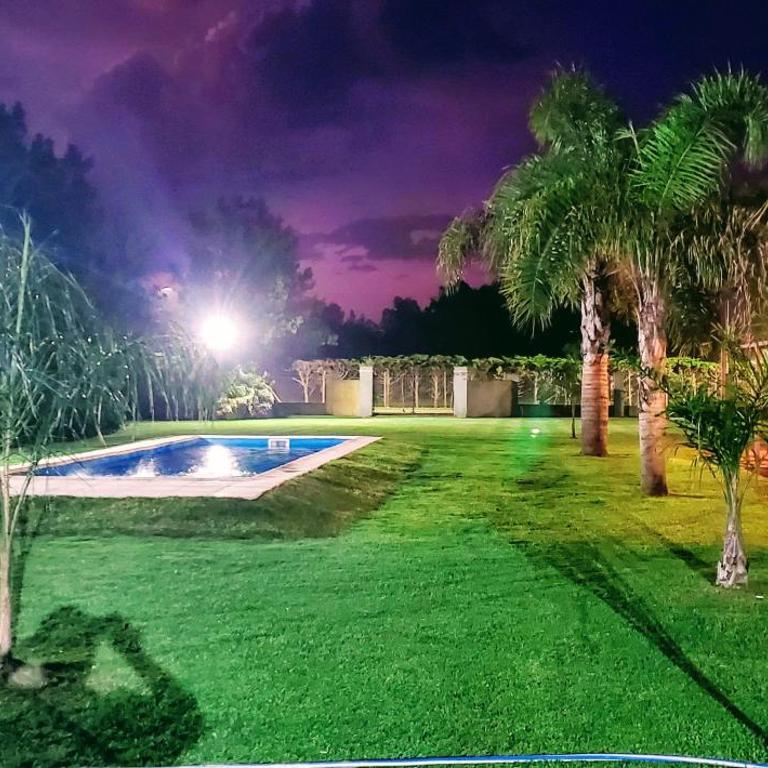 Casa quinta con pileta Las Palmeras - Casa con 1 dormitorio - 4