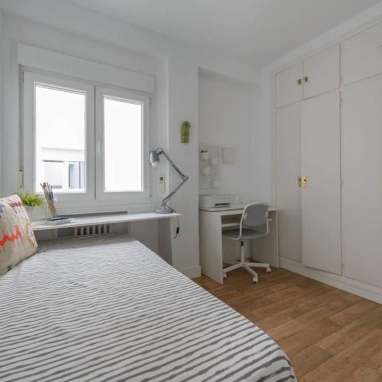 Silencioso apartamento cerca al parque el retiro - Apartamento de 2 dormitorios - 6
