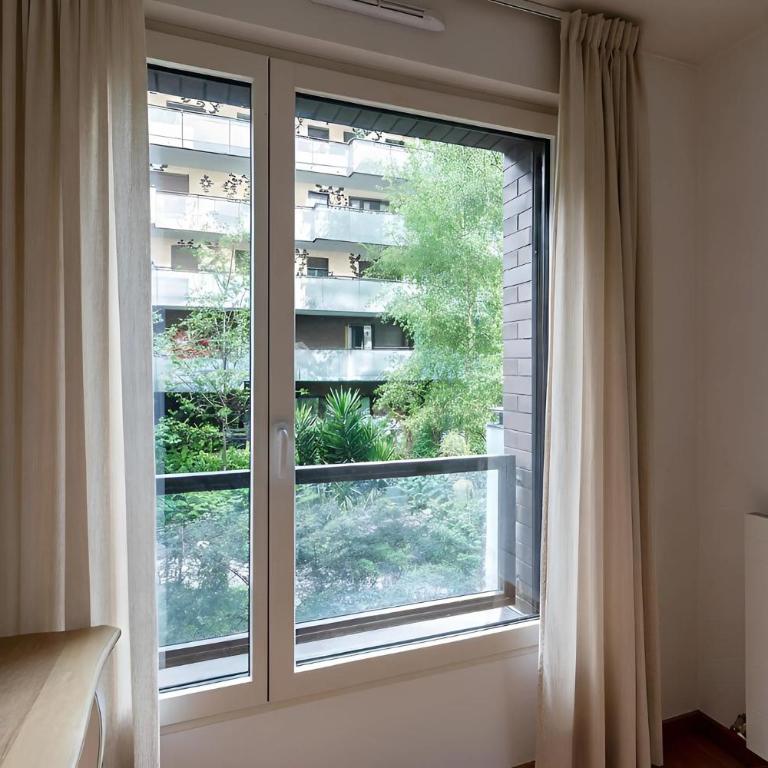 Eiffel Tower - Spacious 4BR - Sleeps 8 - Appartement 4 Chambres avec Balcon - 19
