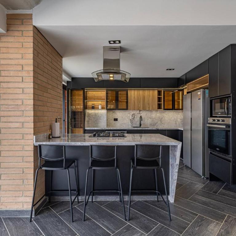 Grandioso Penthouse con vista Panoramica y Jacuzzi - Apartamento - 12