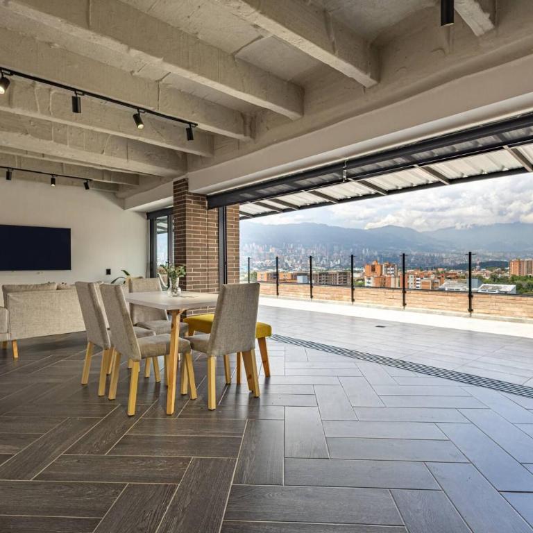 Grandioso Penthouse con vista Panoramica y Jacuzzi - Apartamento - 42