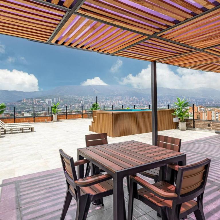 Grandioso Penthouse con vista Panoramica y Jacuzzi - Apartamento - 51