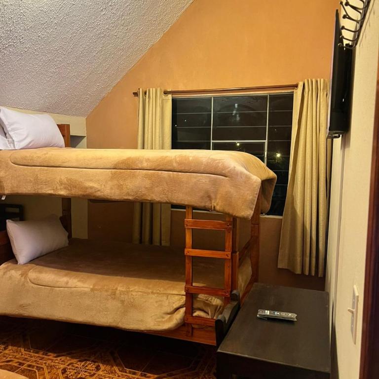 Granja Doña Carmelita - Family Room with Shared Bathroom - 3