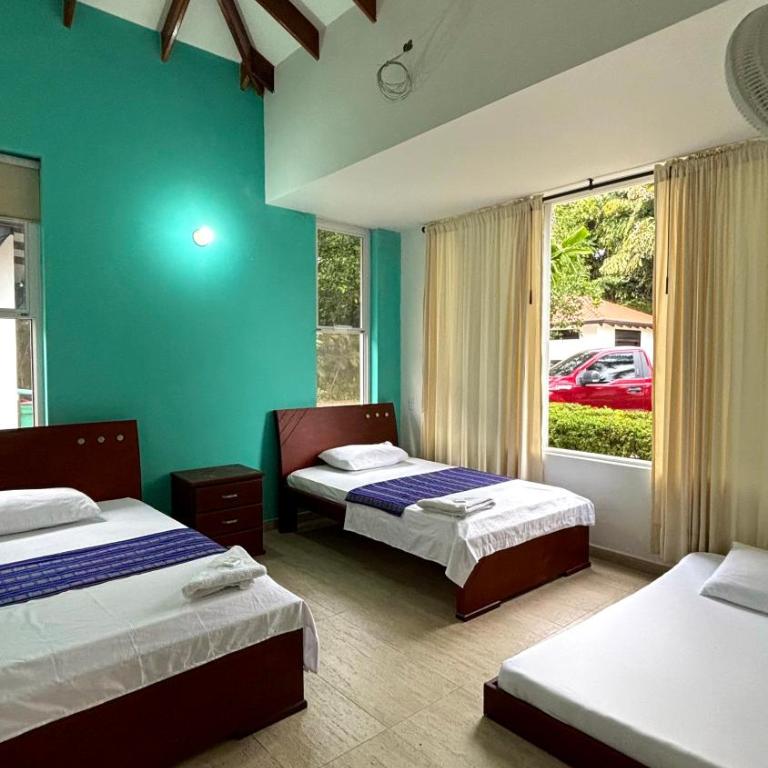 Villa de lujo con piscina de ensueño - Villa - 15