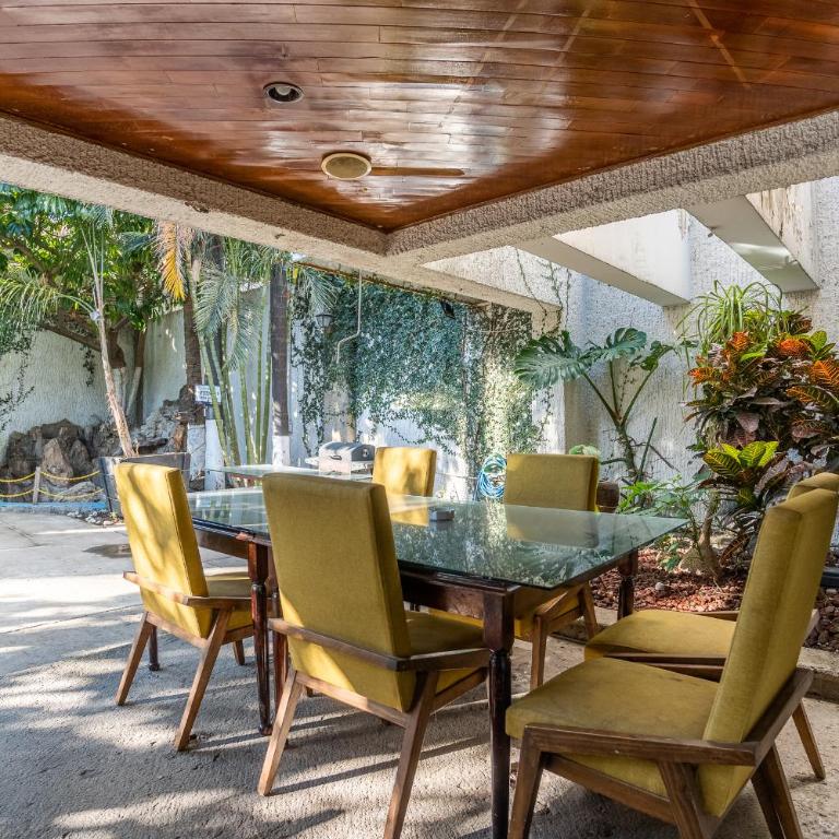 Chapalita Grand House - Eight-Bedroom House - 30
