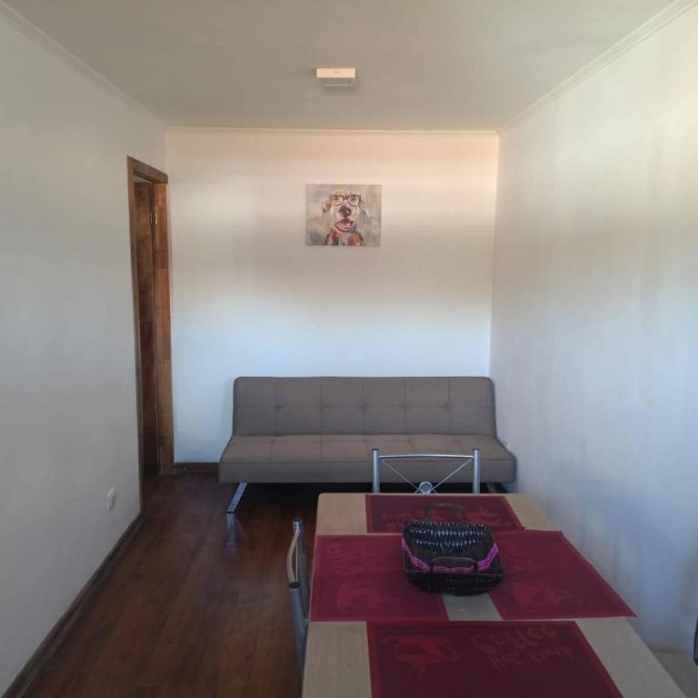 Carlos cortez - One-Bedroom Apartment - 1