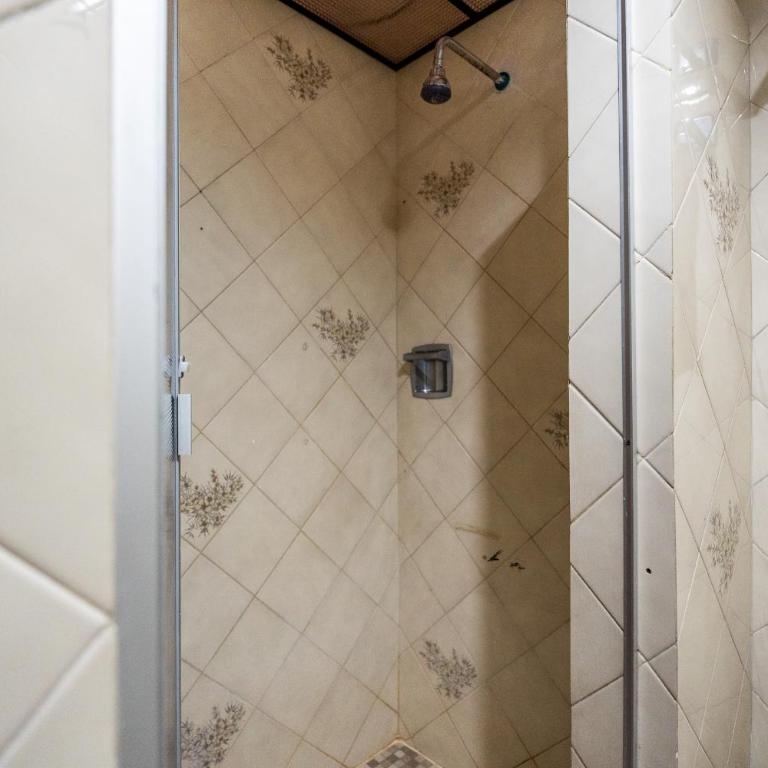 Chapalita Grand House - Eight-Bedroom House - 62