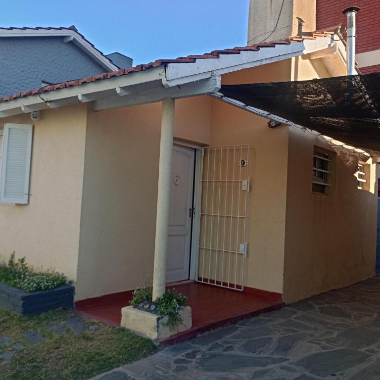 La Amarillita - One-Bedroom House - 1