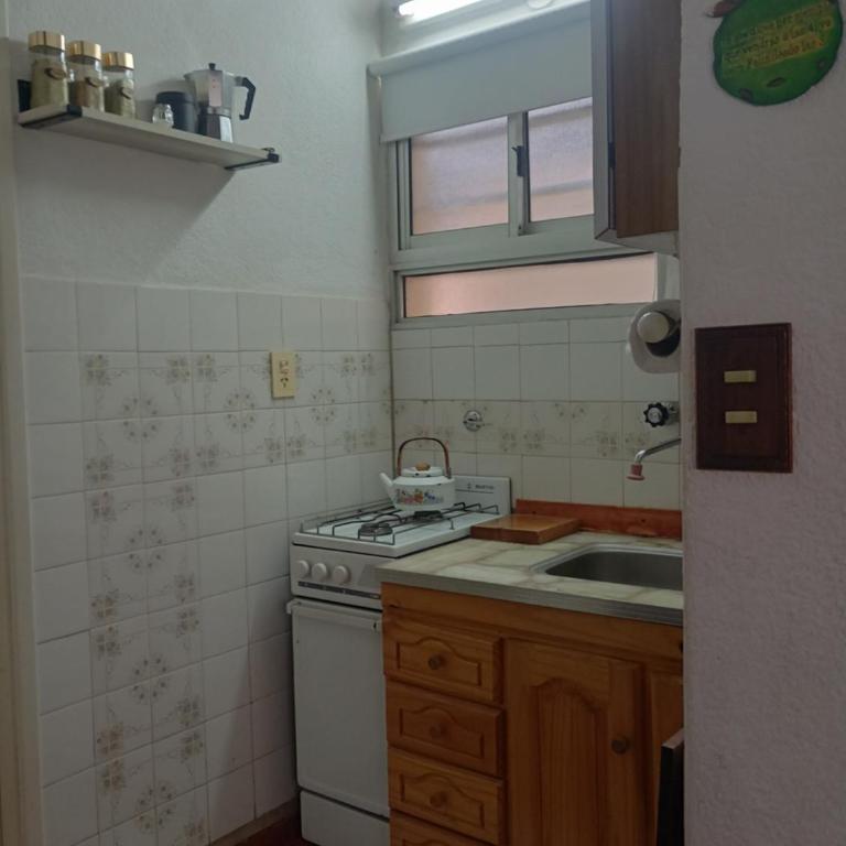 La Amarillita - One-Bedroom House - 10
