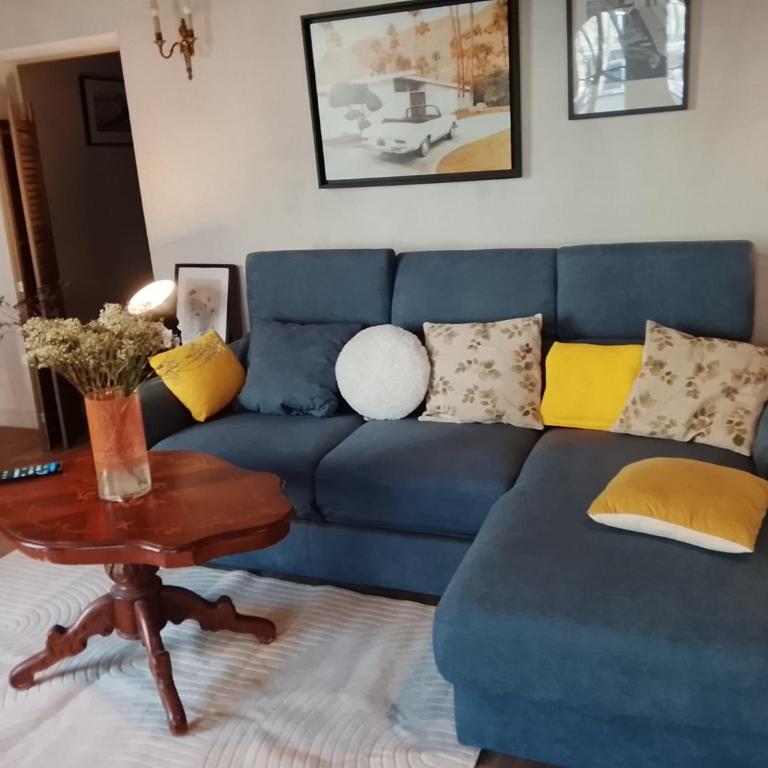 Gare Montoparnasse ,awesome, 76 m2 2 bedroom,,center of st Germain ,5 mins Eiffel tour and Louvre meusm ,2 mins latin dustrict and Cathedral of Notre of Paris - Appartement 1 Chambre - 28