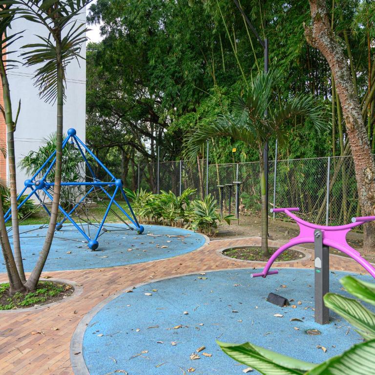 Modern Aparment 3BR Family on the Heart of Ibague - Three-Bedroom Apartment - 37