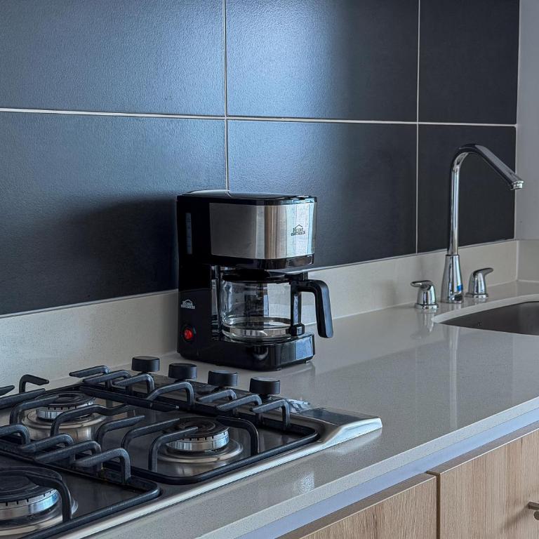 Modern Aparment 3BR Family on the Heart of Ibague - Three-Bedroom Apartment - 4