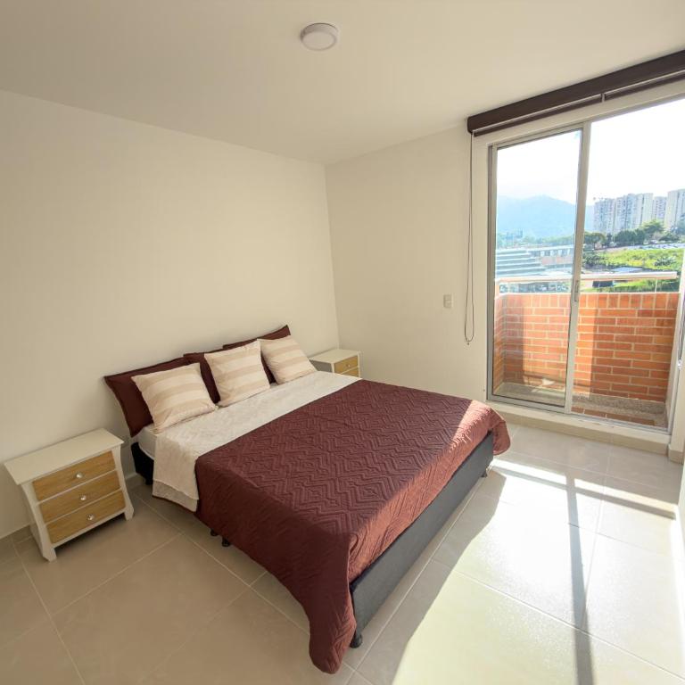 Modern Aparment 3BR Family on the Heart of Ibague - Three-Bedroom Apartment - 17