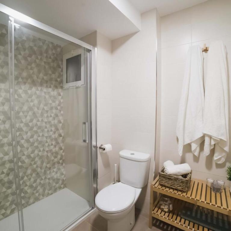 Apartamento Soleado a 2 min de Playa con 2 AC y Terraza - Apartamento de 2 dormitorios - 7