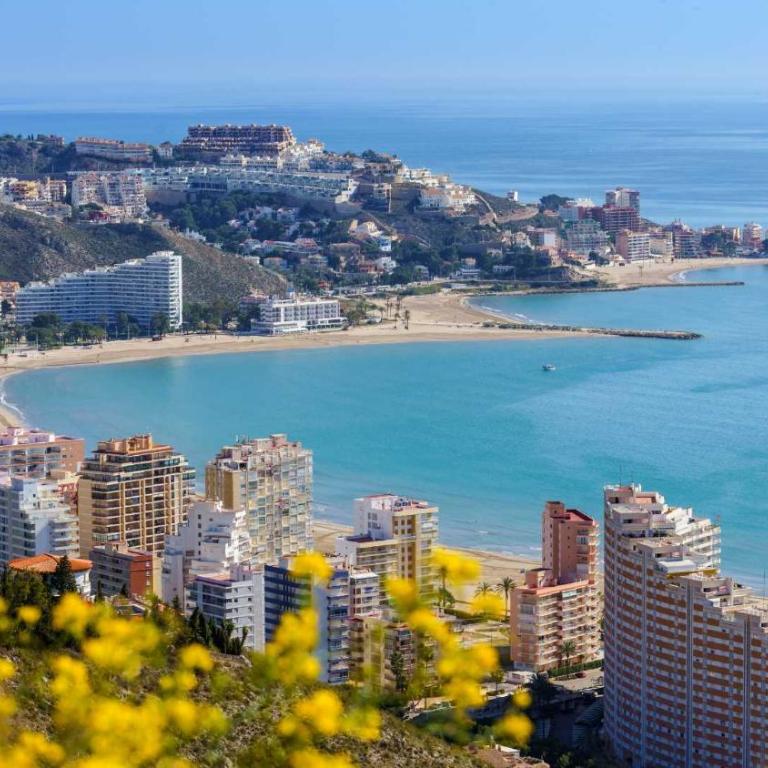 Apartamento Soleado a 2 min de Playa con 2 AC y Terraza - Apartamento de 2 dormitorios - 18