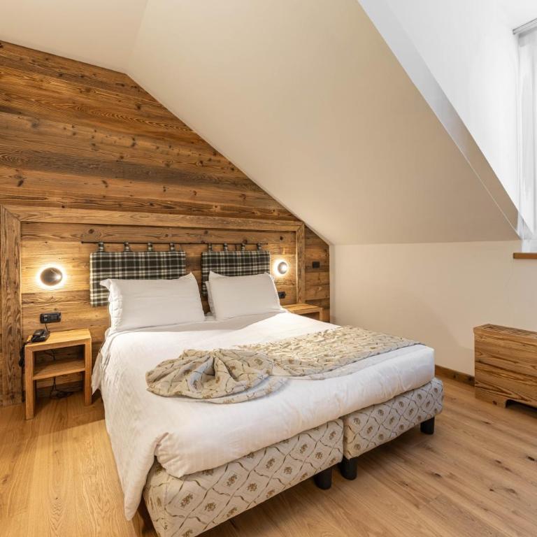 G. Hotel Des Alpes (Classic since 1912) - Camera Quadrupla Superior - 13