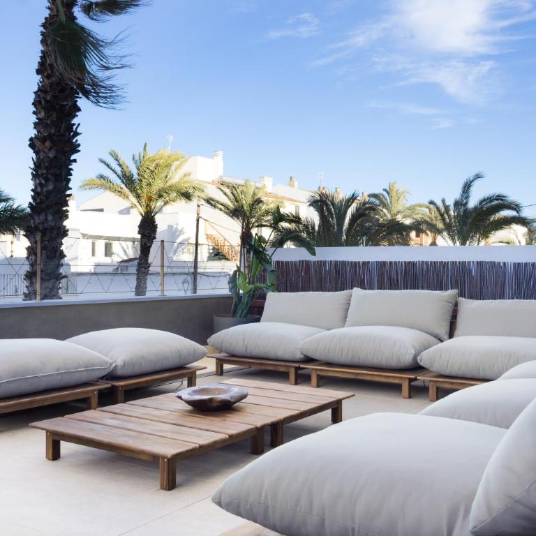 Luxury Villa Lumina with Arcade & Pool Table, PS5 - Villa - 12