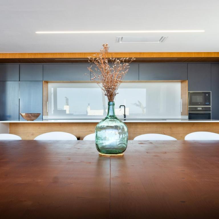 Luxury Villa Lumina with Arcade & Pool Table, PS5 - Villa - 23