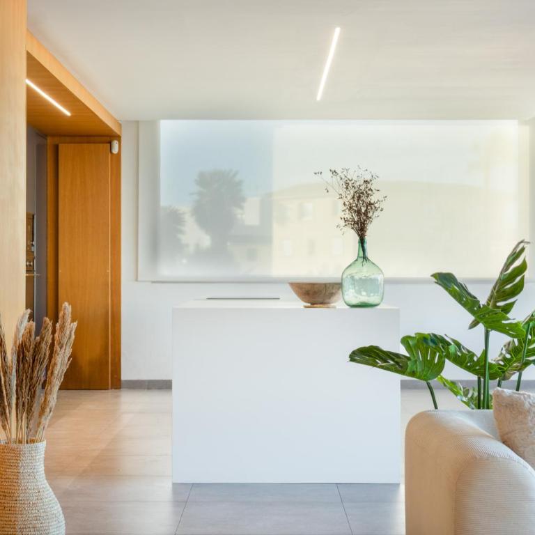 Luxury Villa Lumina with Arcade & Pool Table, PS5 - Villa - 24