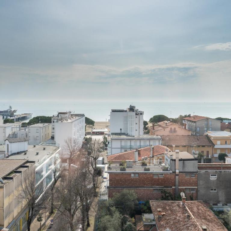 Appartamento Vista Mare Lignano Sabbiadoro MV1 - Appartamento con 2 Camere da Letto - 2