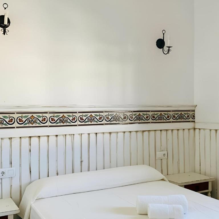 Amplio Chalet con Piscina privada Terraza y Barbacoa Cerca del pueblo - Casa - 19