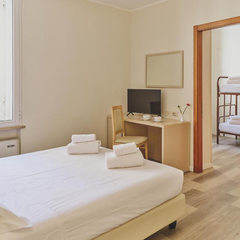 Hotel L'Aretino - Camera Familiare - 2