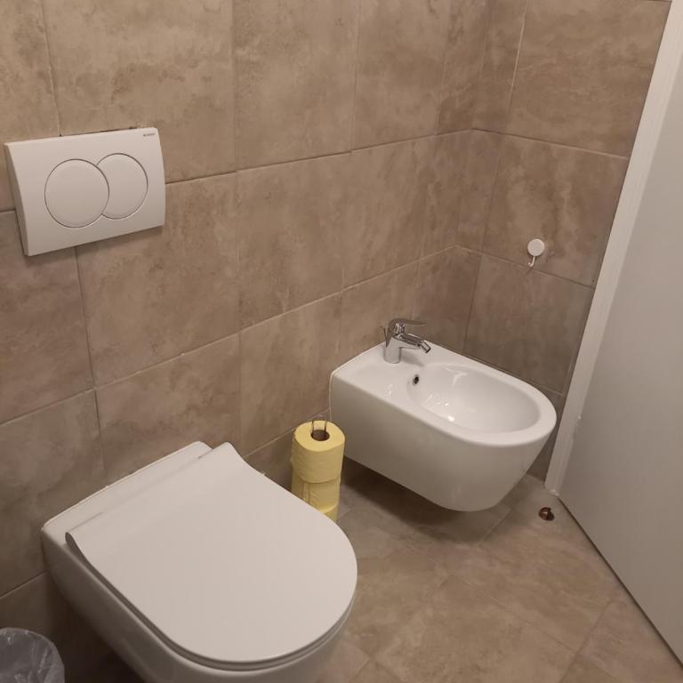 PORTO ROTONDO TRAUMHAFTE FERIENWOHNUNG MIT GARTEN und PARKPLATZ ZU VERMIETEN! APPARTAMENTO VACANZE DA SOGNO A PORTO ROTONDO CON GIARDINO E PARCHEGGIO IN AFFITTO! - Appartamento con 1 Camera da Letto - 12