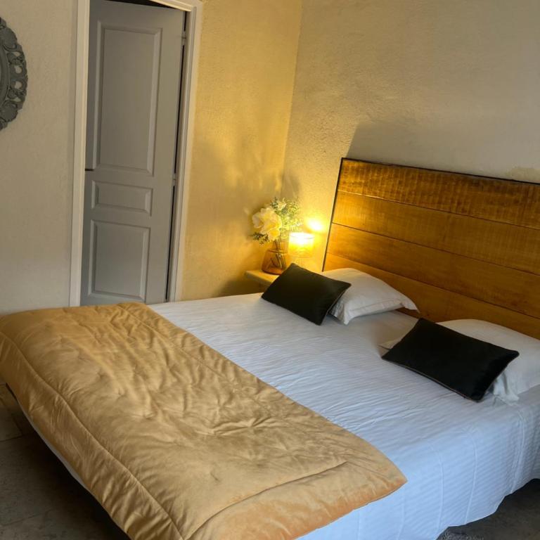 Le Petit Paradis - Appartement - Vue sur Jardin - 12