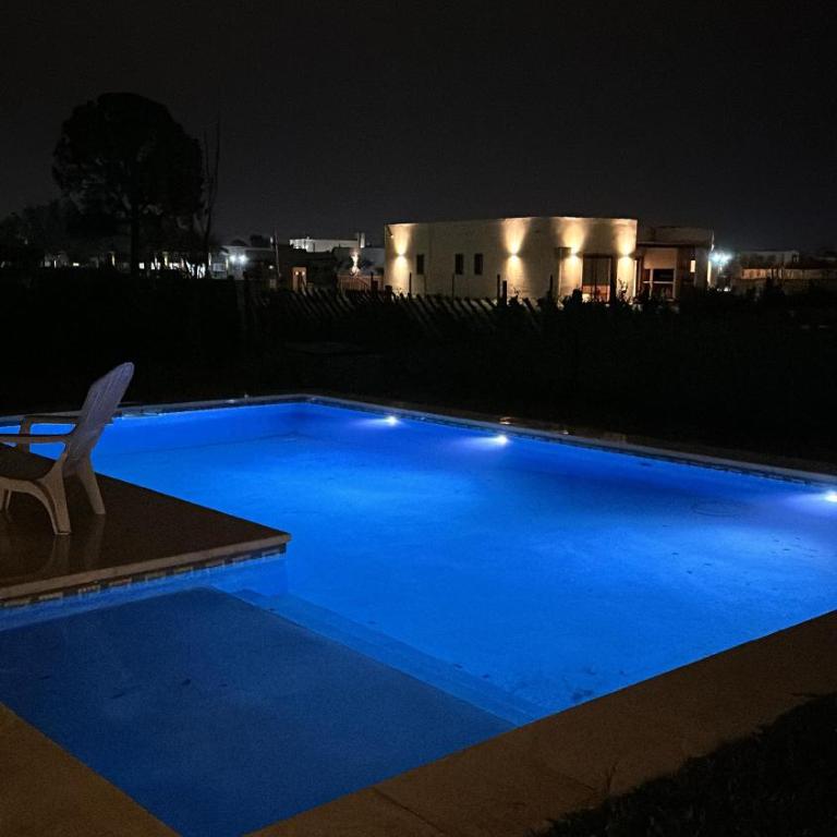 Casa Diamantes Piscina y Jardín Privado - Casa de 3 dormitorios - 1