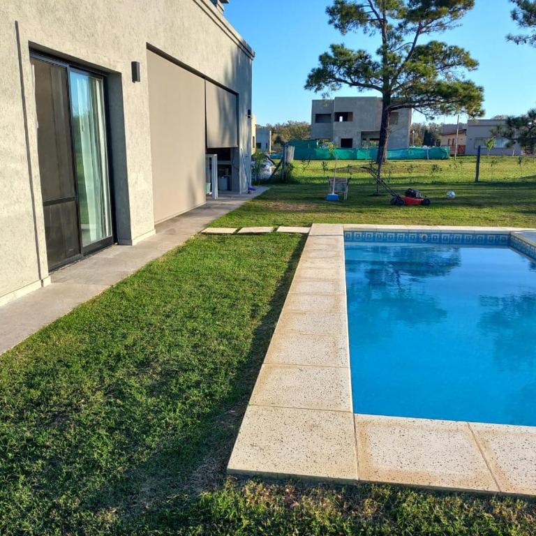 Casa Diamantes Piscina y Jardín Privado - Casa de 3 dormitorios - 4