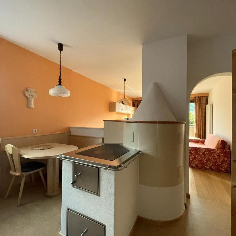 Residence Sonnenburger - Biobauernhof - Azienda agricola biologica - Three-Bedroom Apartment - 10